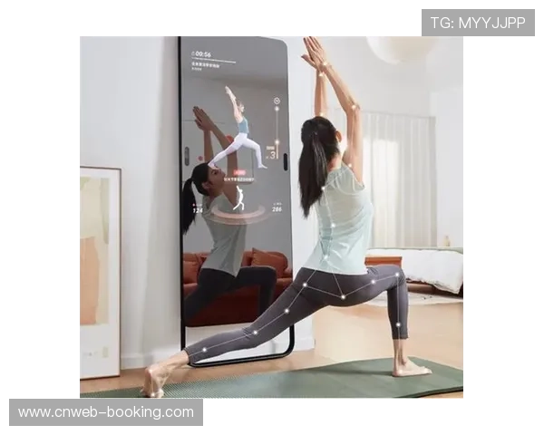 智慧健身镜融入家庭场景 提供实时动作矫正指导